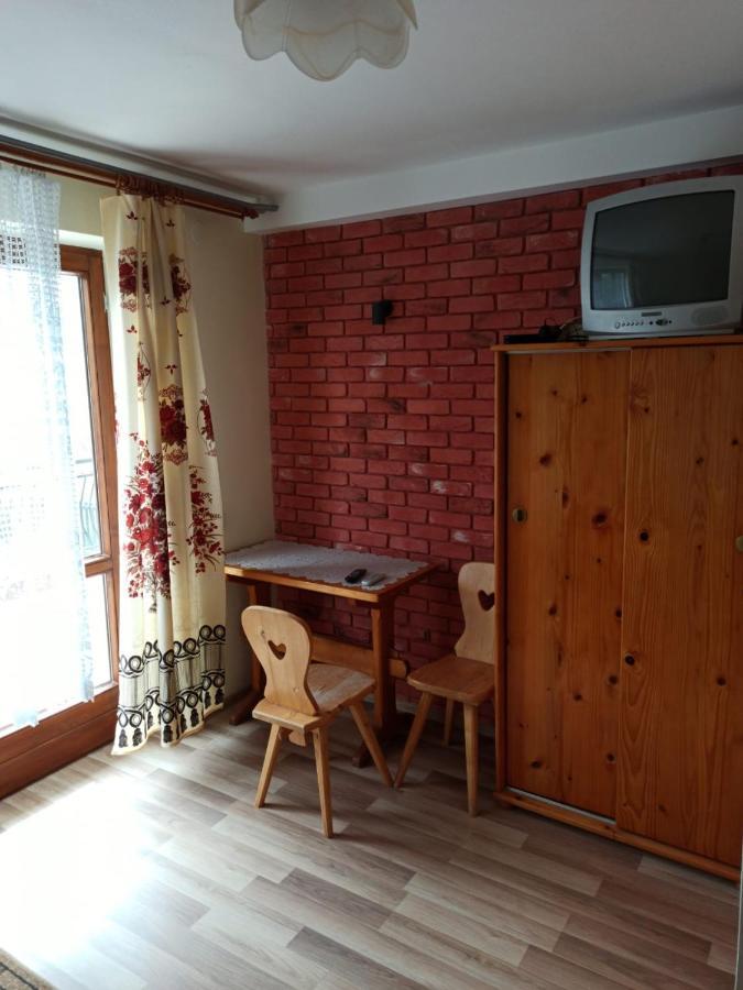 Trzech Koron 16 Hotell Sromowce Wyzne Exteriör bild