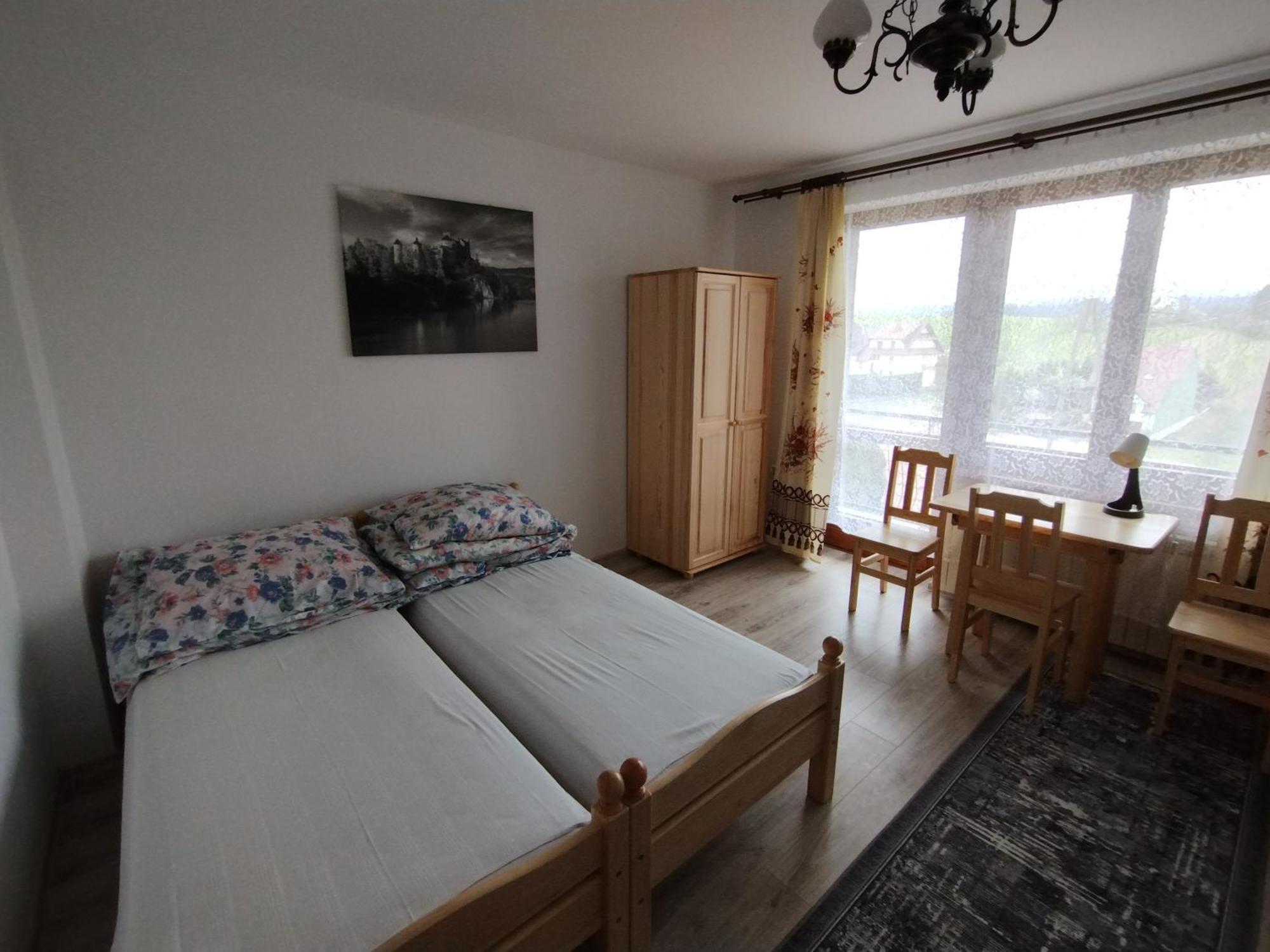 Trzech Koron 16 Hotell Sromowce Wyzne Exteriör bild